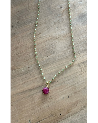 Gargantilla ágatas verdes y ónix fucsia